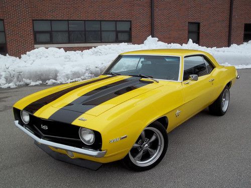 Restored 1969 camaro ss396. show quality paint, new floors, 12 bolt posi, ps, pb