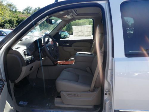 2014 chevrolet suburban 1500 ltz