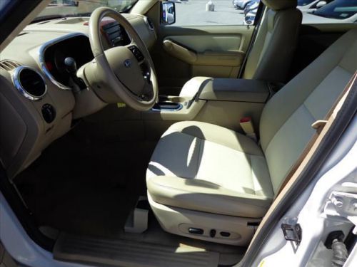 2010 ford explorer eddie bauer