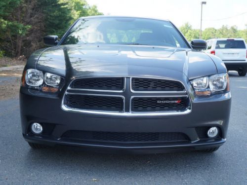 2014 dodge charger sxt