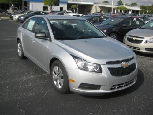 2014 Chevrolet Cruze LS, US $18,964.00, image 8