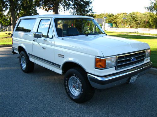 1990 bronco every single service record from new! one california owner! original