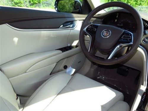 2014 cadillac xts base