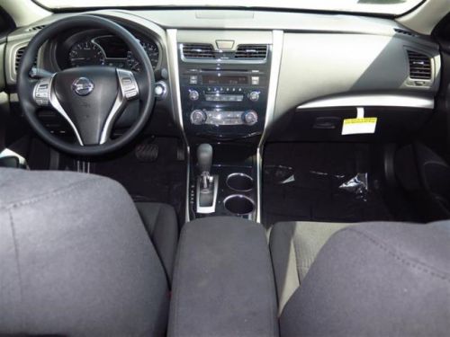 2014 Nissan Altima 2.5 S, US $20,032.00, image 3