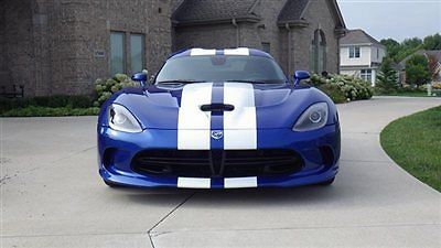 2013 srt viper launch edition #70/150 loaded 1k miles $140k msrp 2018 warranty!!