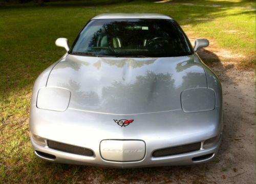 2001 chevrolet corvette z06 coupe 2-door 5.7l silver hardtop 6 speed