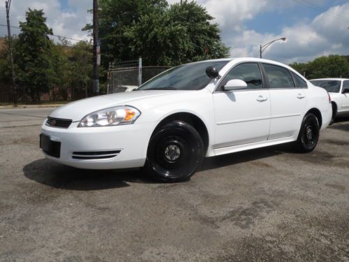 White 9c1 police 65k miles warranty pw pl psts cruise nice