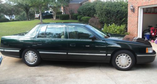 1997 cadillac deville, runs great, cold a/c, good reliable transportation