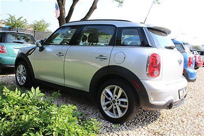 Mini cooper countryman s low miles 4 dr sedan automatic gasoline 1.6l 4 cyl  whi