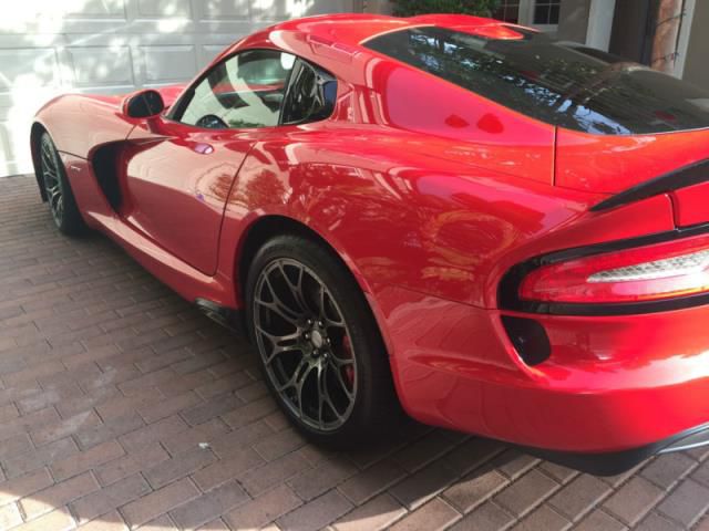 Dodge viper gts coupe with all carbon fiber option