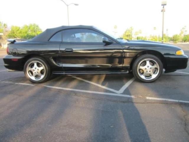 Ford mustang black