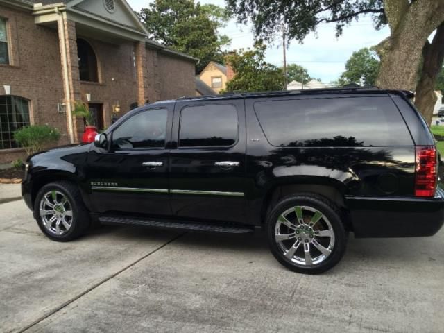 Chevrolet: suburban ltz