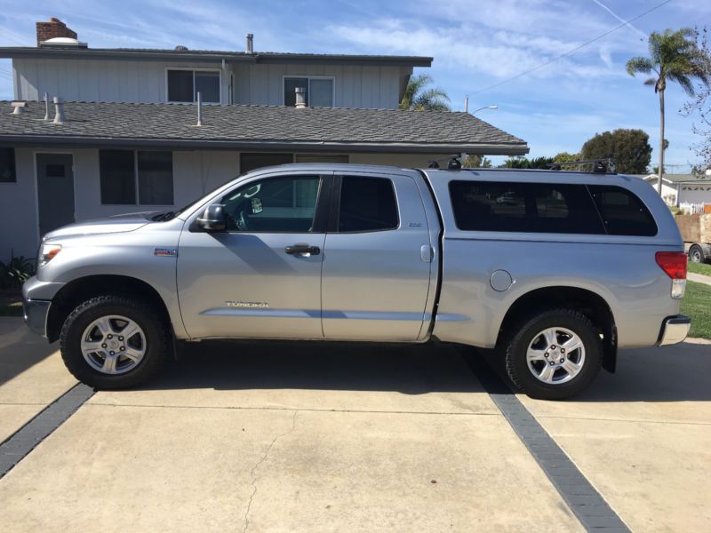 2011 toyota tundra sr5