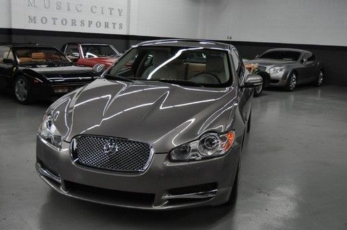 Premium package, nav, satellite hd radio, h&amp;c seats