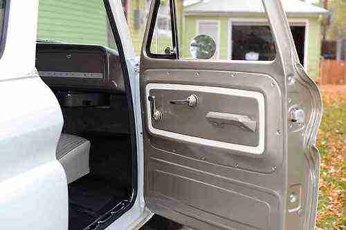 Chevrolet 1966 C10 Truck, Suburban Carryall, image 19