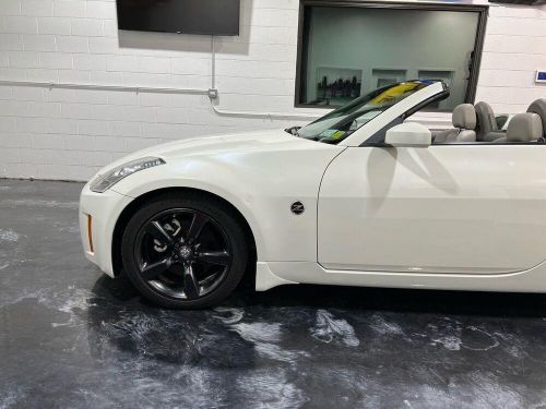 2006 nissan 350z touring 2dr convertible (3.5l v6 5a)