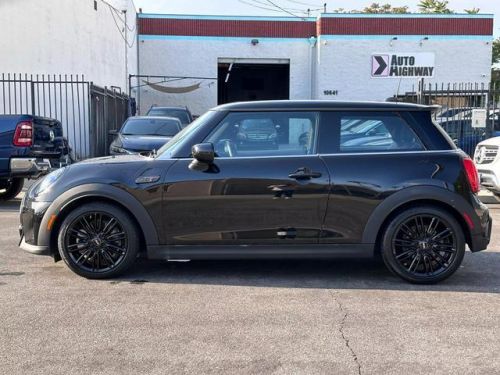 2022 mini hardtop 2 door cooper s hatchback 2d