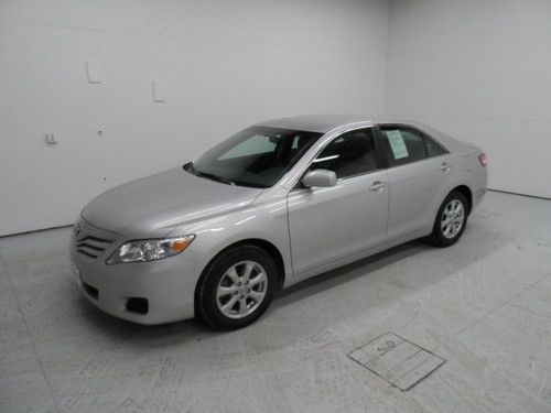 2.5l clean nice one owner great gas mileage financing classic metallic