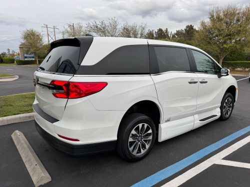 Honda EX-L Handicap Ramp Van