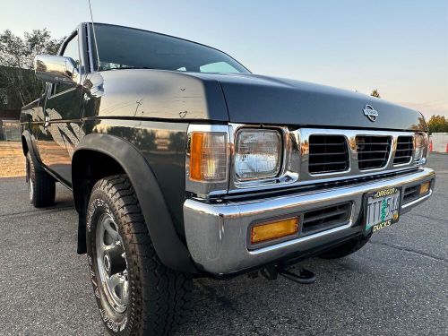 1994 Nissan Pickup XE, US $2,025.00, image 9
