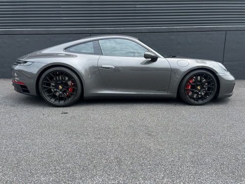 2024 porsche 911 carrera gts