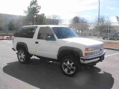 1992 Chevrolet Blazer, image 2