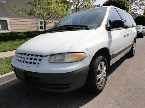2000 plymouth grand voyager 6 cyl 4 dr hb cold ac new tires immac