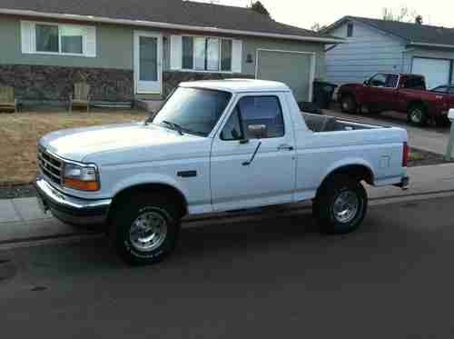 1995 Ford Bronco XL - NICE!, image 8