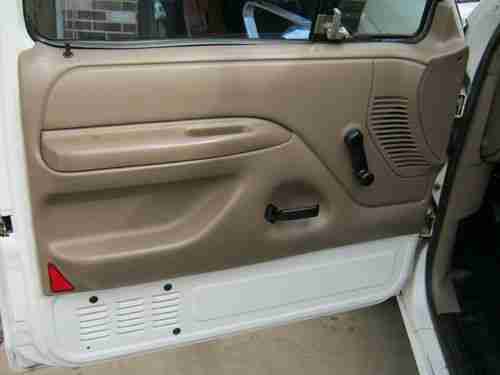 1995 Ford Bronco XL - NICE!, image 18