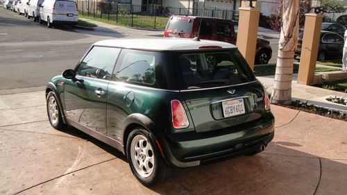 2006 mini cooper navigation - leather - automatic