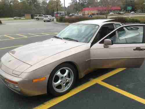 Rare 1987 Porsche 944 Turbo 63K miles ! Rose Gold W Burgandy, US $10,500.00, image 9