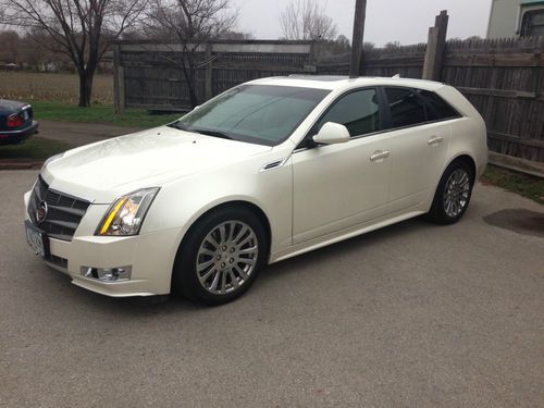 2010 cadillac cts premium wagon 4-door 3.6l