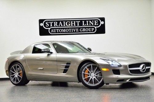 2011 mercedes benz sls coupe huge msrp $239k new