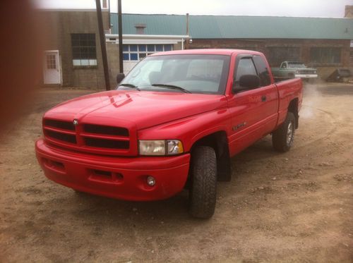 2001 dodge ram 1500 st crew cab pickup 4-door 5.9l v8 360 flowmaster rancho