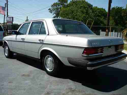 Mercedes 300D, image 2