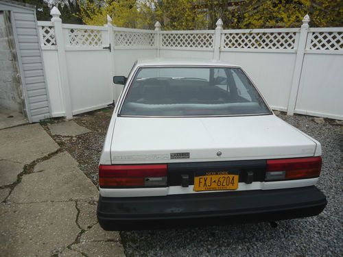 1987 nissan sentra xe sedan 2-door 46,000 original miles