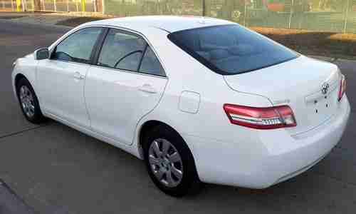 2010 Toyota Camry LE Sedan 4-Door 2.5L Gas Saver No accidents Great Runner!!!!!!, US $11,500.00, image 4