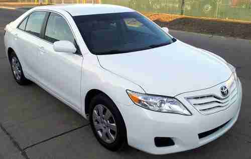 2010 Toyota Camry LE Sedan 4-Door 2.5L Gas Saver No accidents Great Runner!!!!!!, US $11,500.00, image 5