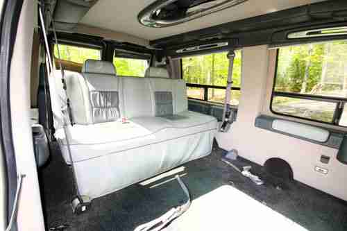 2003 FORD E150 van with wheelchair lift UVL lift by Braun, US $10,500.00, image 11