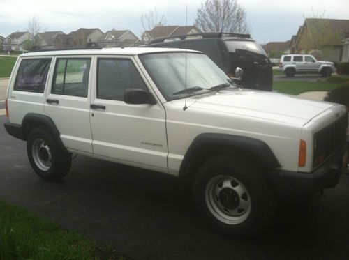 2000 jeep cherokee se sport utility 4-door 4.0l