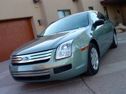 2009 ford fusion s - 8761 actual miles