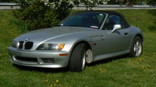 1998 bmw z3 roadster convertible 1.9l sports car