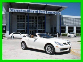 2009 slk300 only 13,000 miles, cpo 100,000 mile warranty, rare combo,l@@k at me