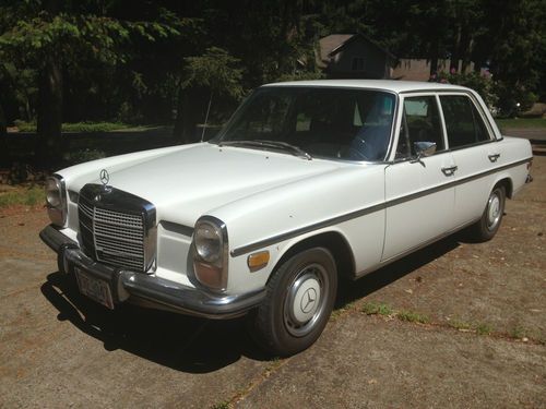 White w/ black interior 78,000 org miles always garaged no accident