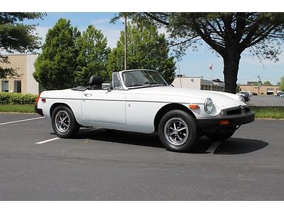 1978 mgb convertible sporty summertime fun