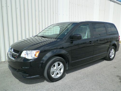 2012 dodge grand caravan sxt mini passenger van 4-door 3.6l