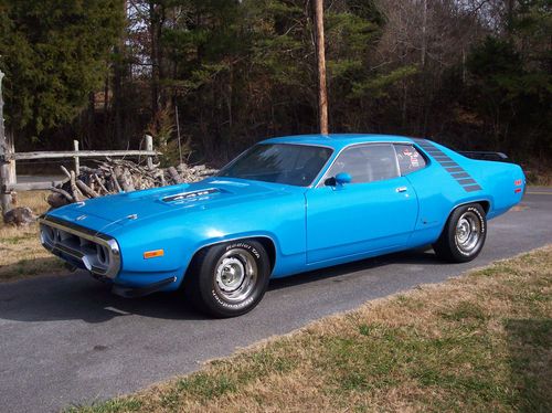 1972 plymouth roadrunneer