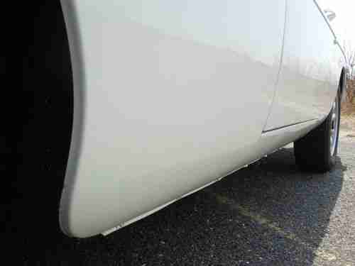 1977 MGB Convertible Classic Fully Restored Over 15k Invested!, image 9