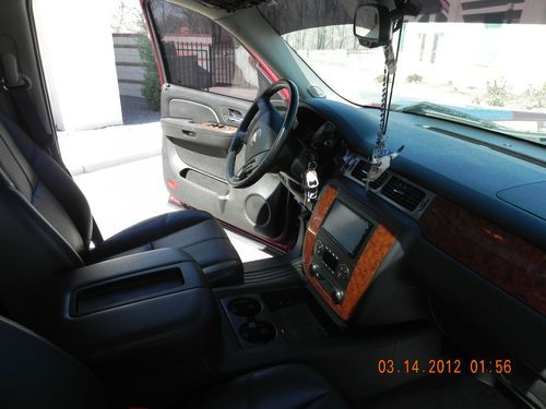 Up For Sale 2008 Chevy Silverado 2500 HD Duramax Crew Cab w/ Very Low Miles, image 9