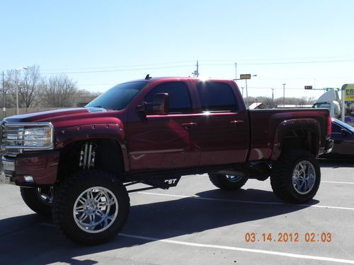 Up For Sale 2008 Chevy Silverado 2500 HD Duramax Crew Cab w/ Very Low Miles, image 20